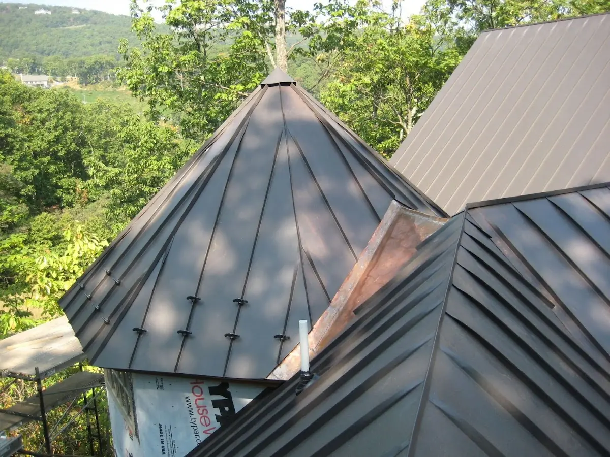 Professional Roof Tarp Installation by Craftsman Roofing in La Crescent